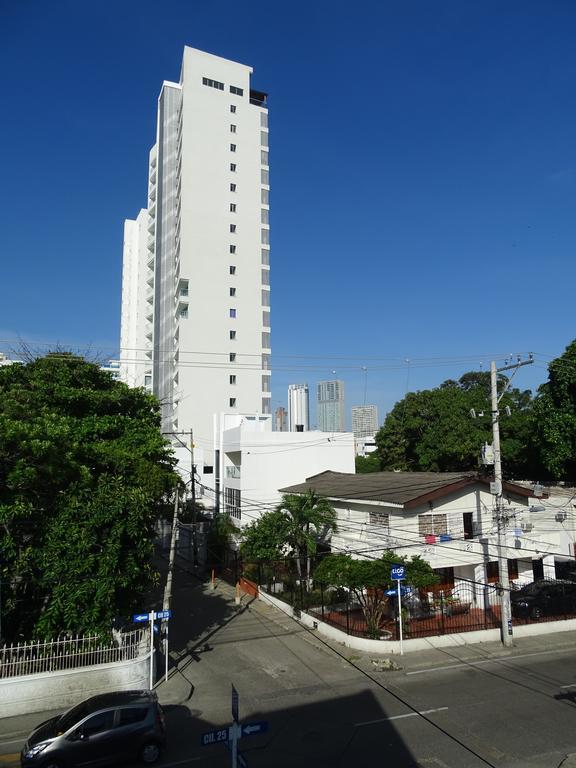 Quintas De La Real By Maos Hostel Cartagena Luaran gambar